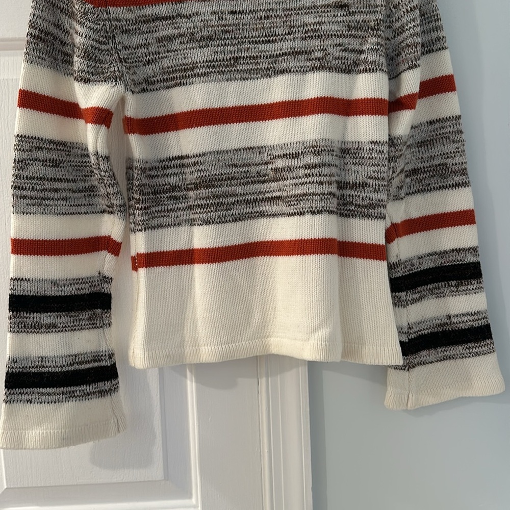 Striped Pattern Colorblock Sweater With Flare Sty… - image 8